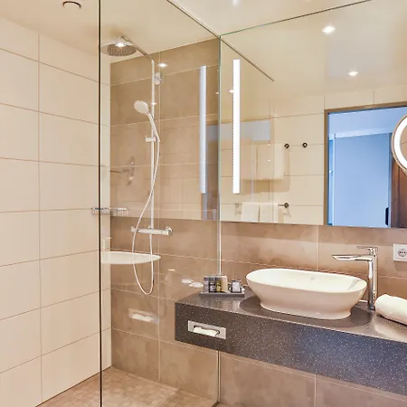 Hotel - - Schwenningen By Ihg 4*
