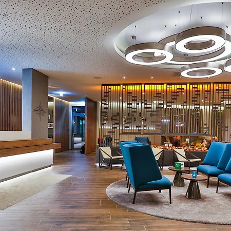 - - Schwenningen By Ihg 4*