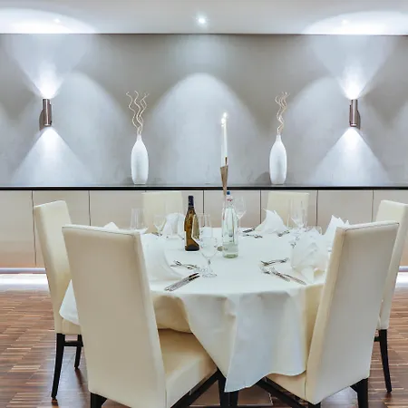 - - Schwenningen By Ihg 4* Villingen-Schwenningen