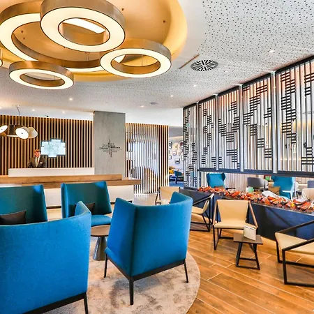 菲林根-施文宁根假日酒店&度假村