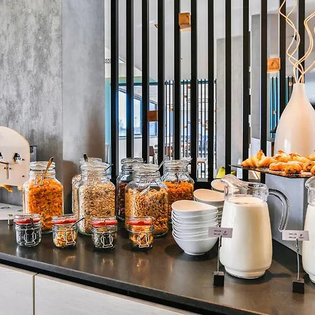 - - Schwenningen By Ihg Hotel 4*