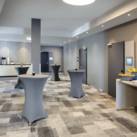 Hotel - - Schwenningen By Ihg 4*